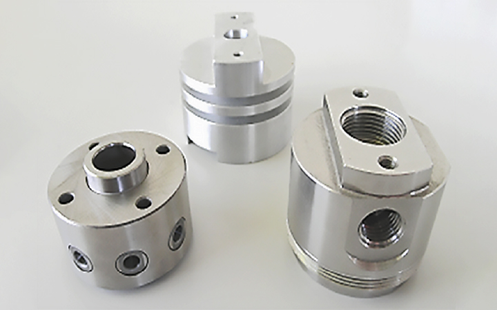 株式会社タカシン 仙台工場 写真1